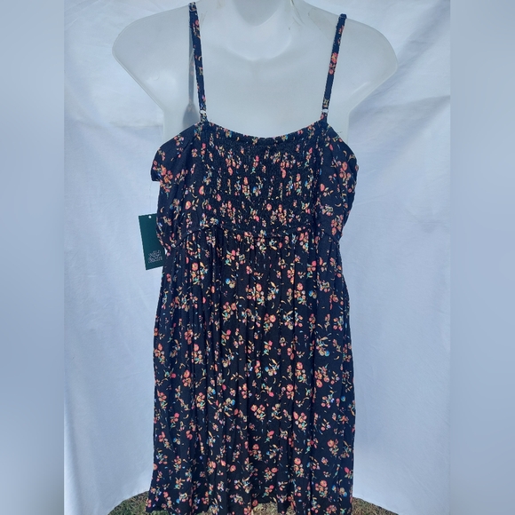 3/$10 NWT Wild Fable Midi Dress, jrs. Large, black floral - Picture 2 of 9